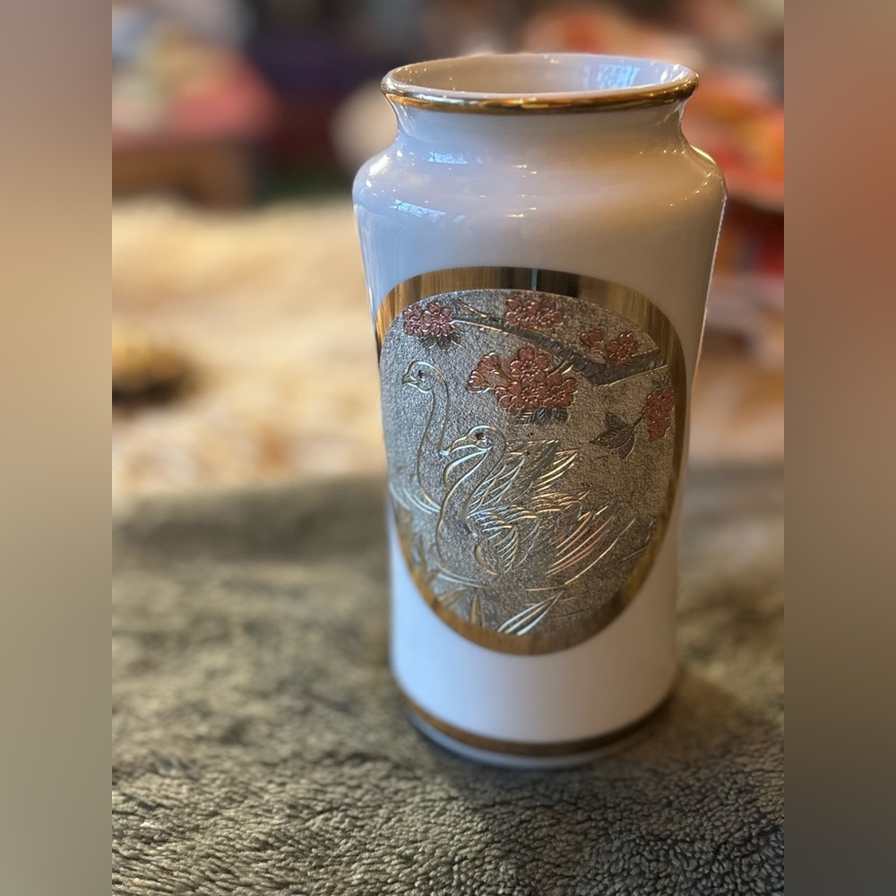 VINTAGE Japanese Chokin Art Vase • 24K Gold Swan Relief • Porcelain • EUC - Picture 13 of 15